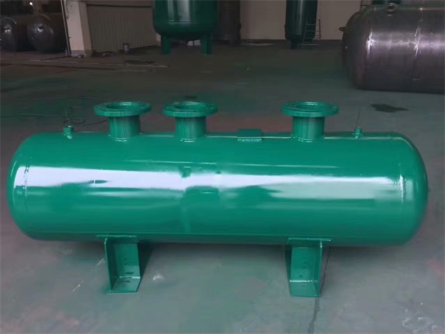 郊区郊区郊区蒸汽分气缸